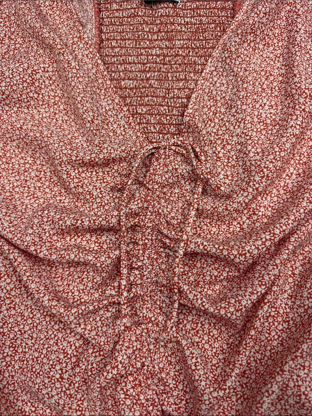 Abercrombie & Fitch Rust Floral Ruched V-Neck Top w/ balloon sleeves